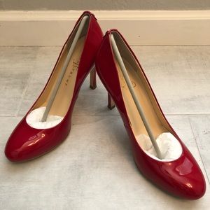 Ivanka Trump dark red patent heels